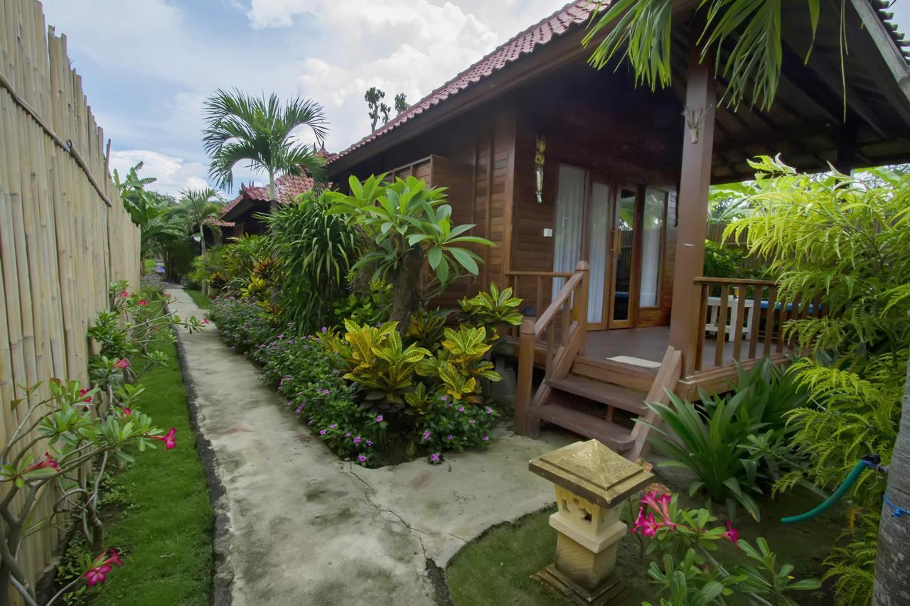 Amora Hut'S Lembongan Buitenkant foto
