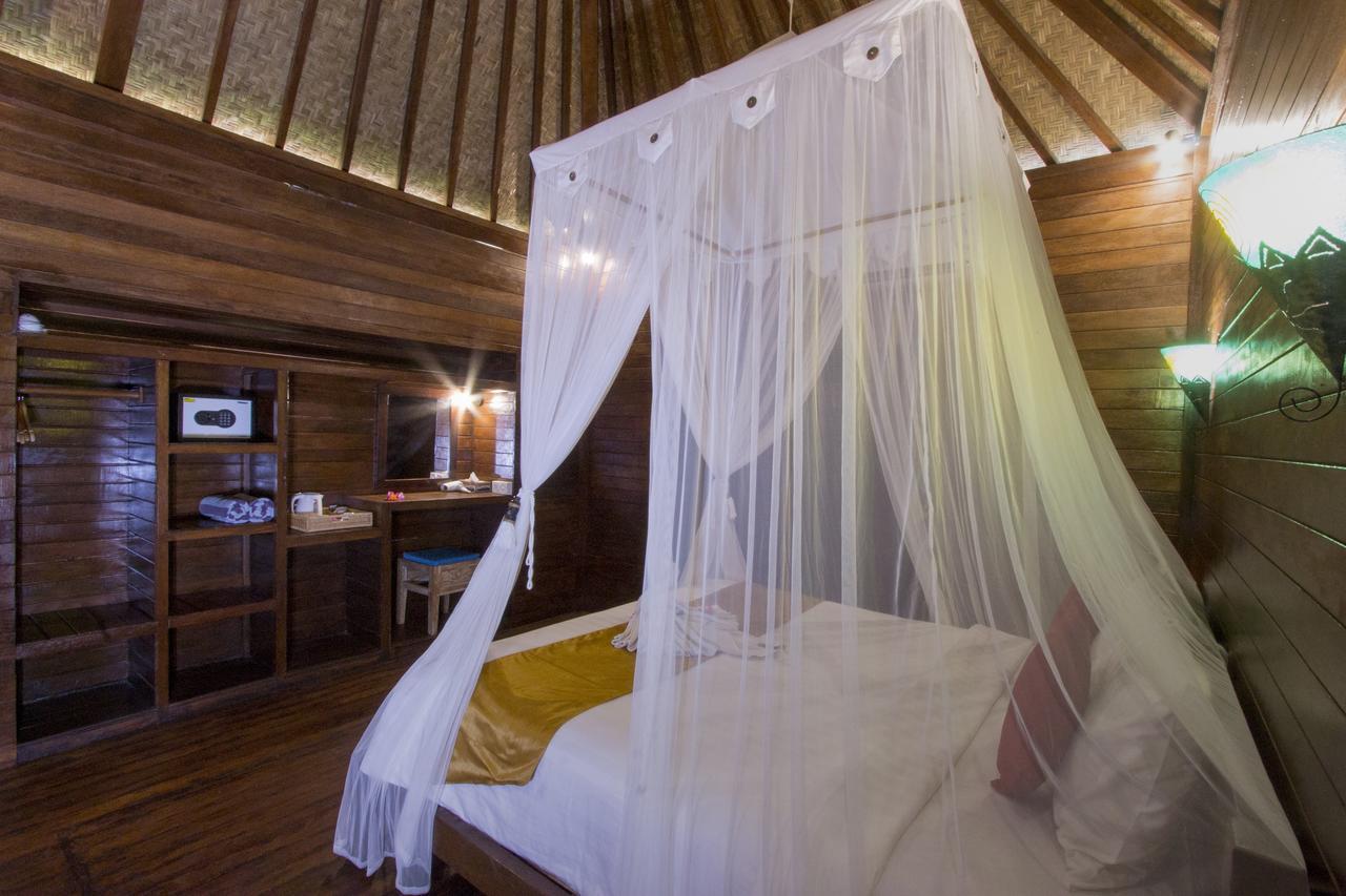 Amora Hut'S Lembongan Buitenkant foto