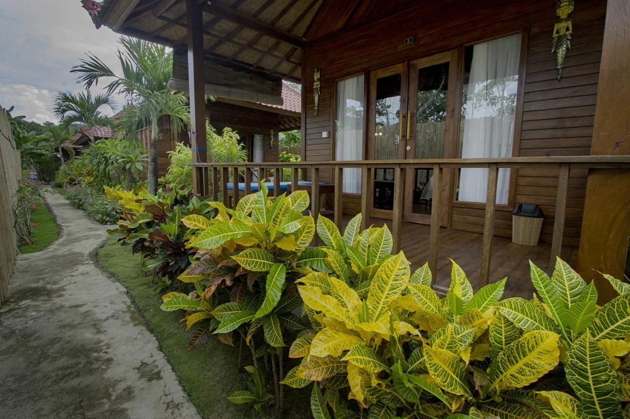 Amora Hut'S Lembongan Buitenkant foto
