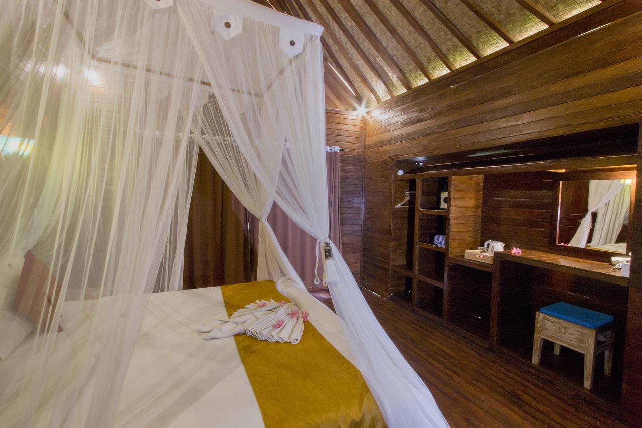Amora Hut'S Lembongan Buitenkant foto